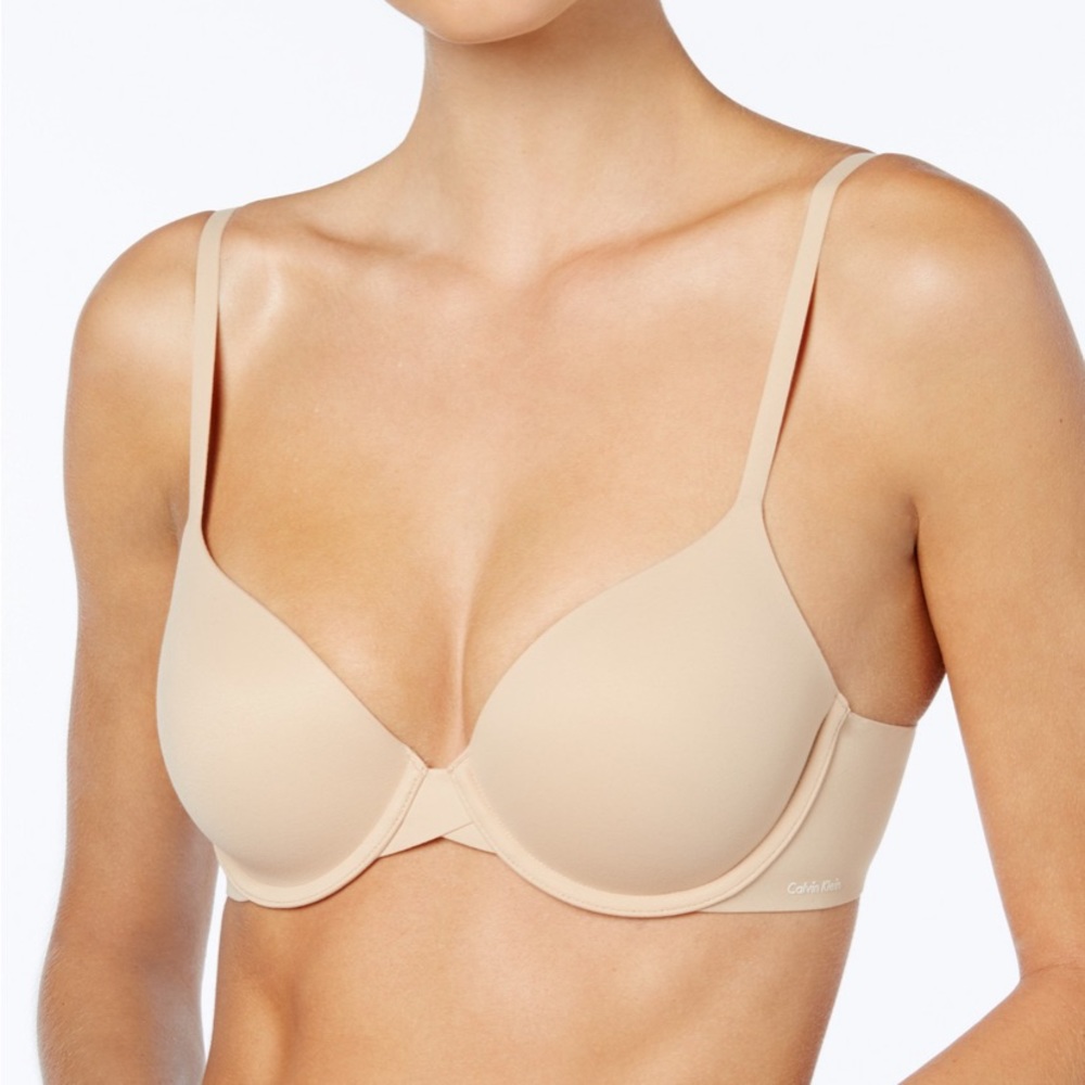 Calvin Klein tshirt bra 38DD (E)